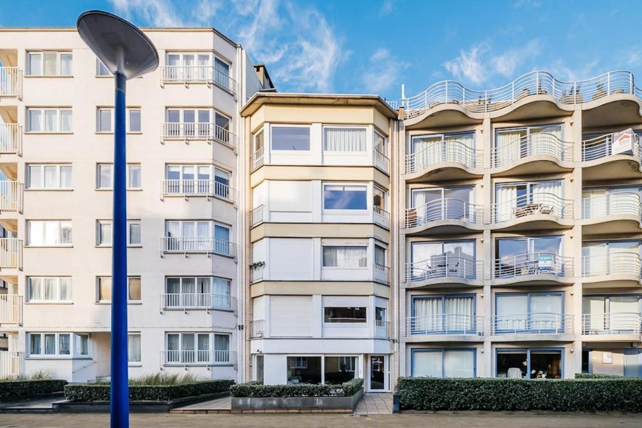 Ruim En Lichtrijk Appartement Op 100M Van Zee Te Koksijde Exterior foto